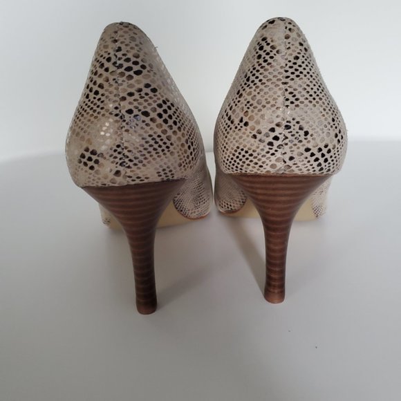 ANNE KLEIN Faux Snakeskin Shoes Stretch Band Brown Wood Stiletto Heel Women's 8 - Picture 10 of 12